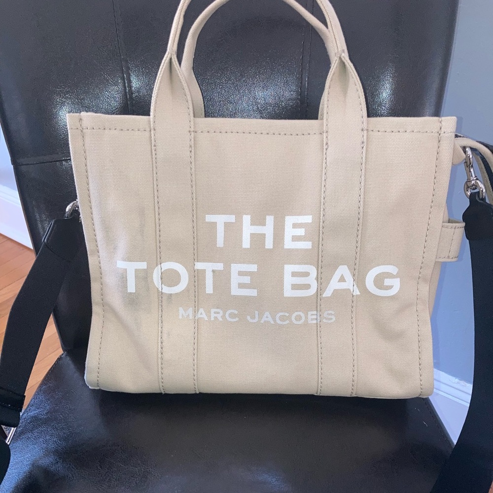 Marc Jacobs Medium Tote bag- Beige